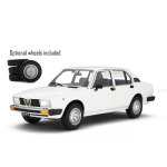 Laudoracing LM154D - Alfa Romeo Alfetta 2.0 L  1978 bianco 1:18