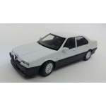 TRIPLE 9 T9-1800320 ALFA ROMEO 164 Q4 1994 WHITE/BLACK INTERIOR 1:18