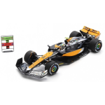 Spark Model 18S903 MC LAREN N.4 2nd BRITISH GP 2023 LANDO NORRIS WITH PIT BOARD 1:18