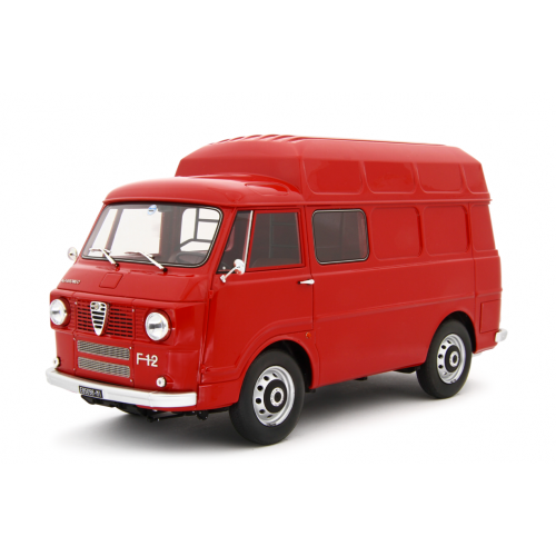 Laudoracing- Alfa Romeo F12 Autocarro Tetto Sopralzato 1967, red