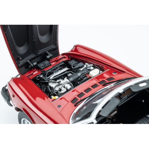 Touring Modelcars - Pininfarina Spidereuropa 1982, rosso