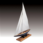 Amati 1700/82 - Endeavour J-Class, kit 1:35